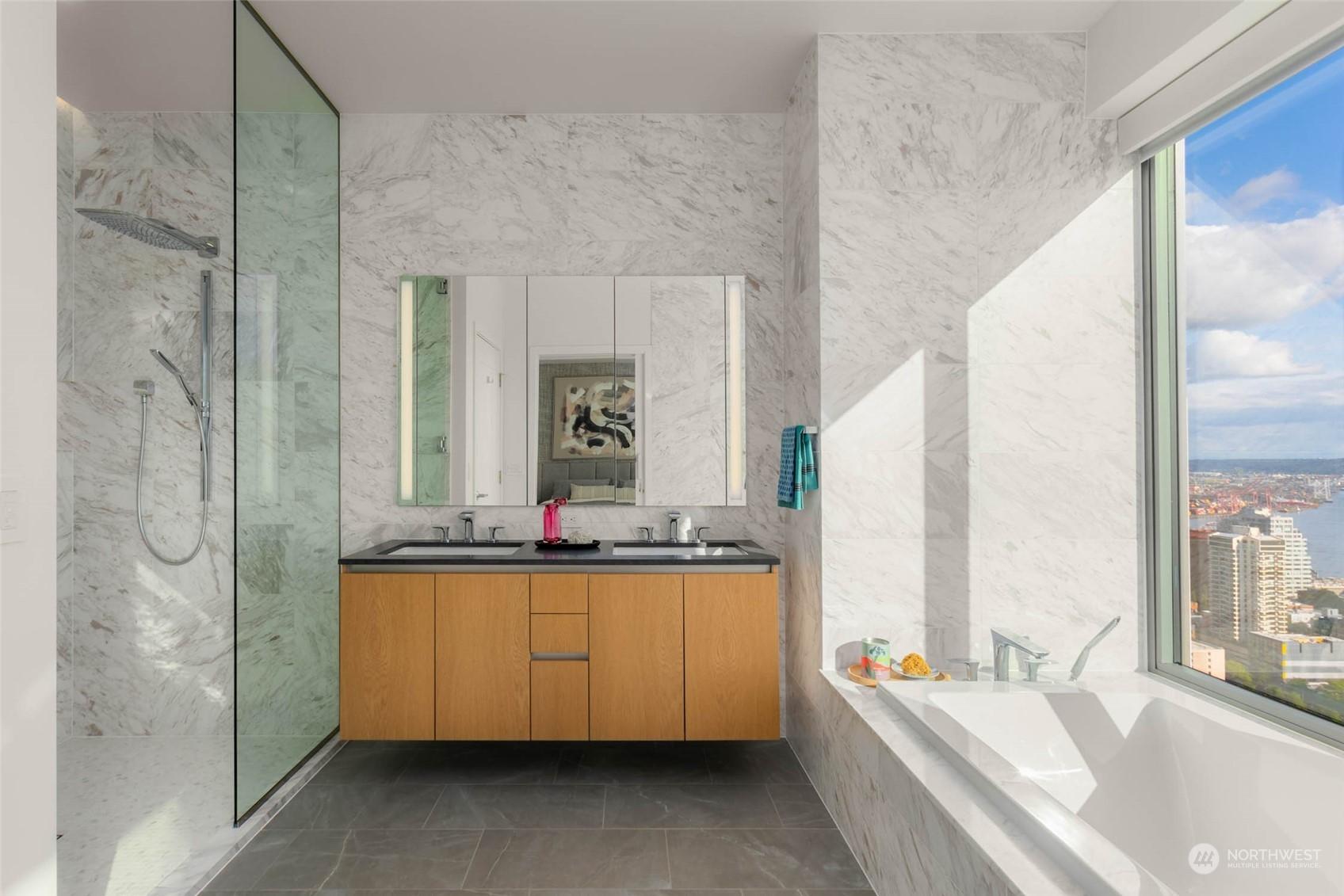 Pictures from #3904 Model. Same floorplan.