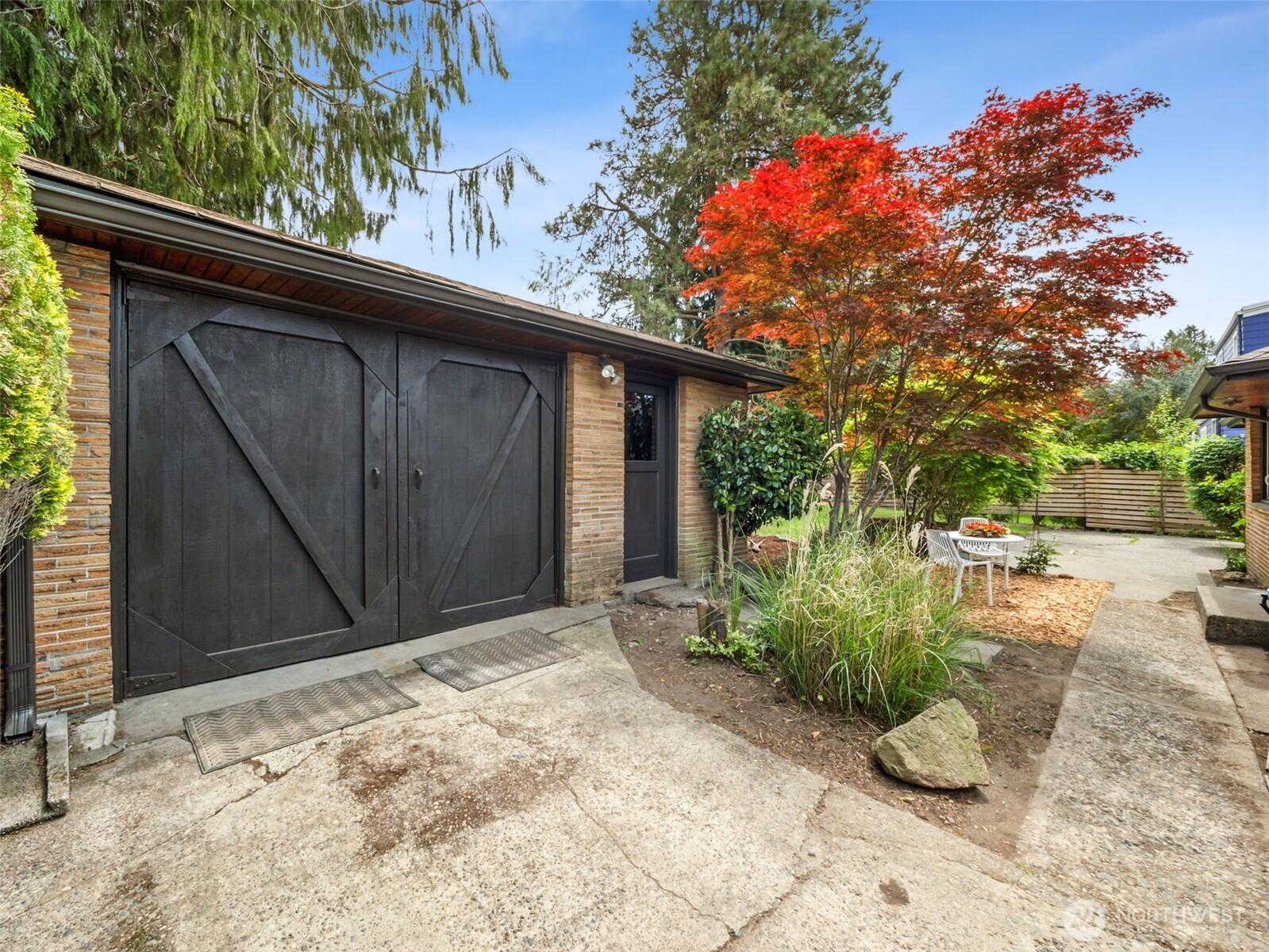 530 sq ft garage and shop space with potential to build Detached Additional Dwelling Unit (DADU)