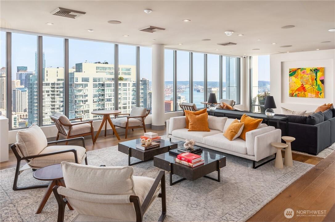40th Floor Spirew Club lounge