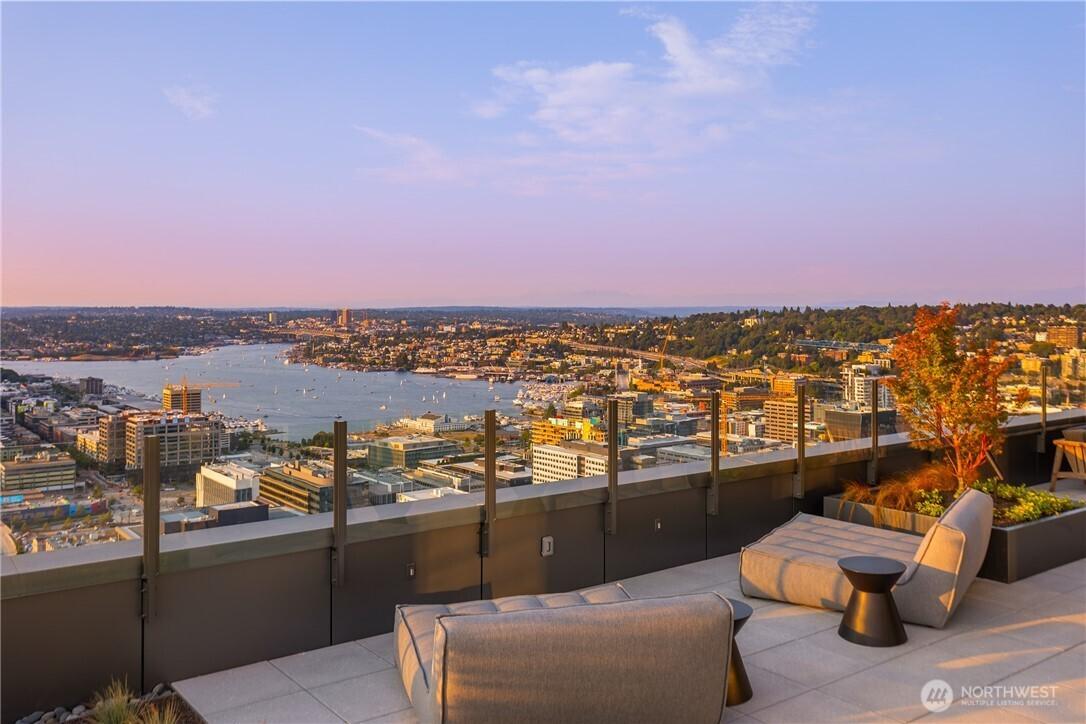 40th floor terrace