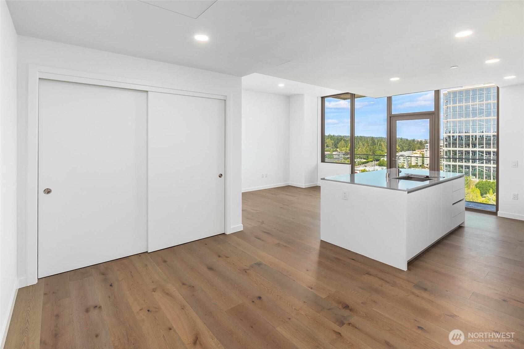 photo of same stack two floors above.