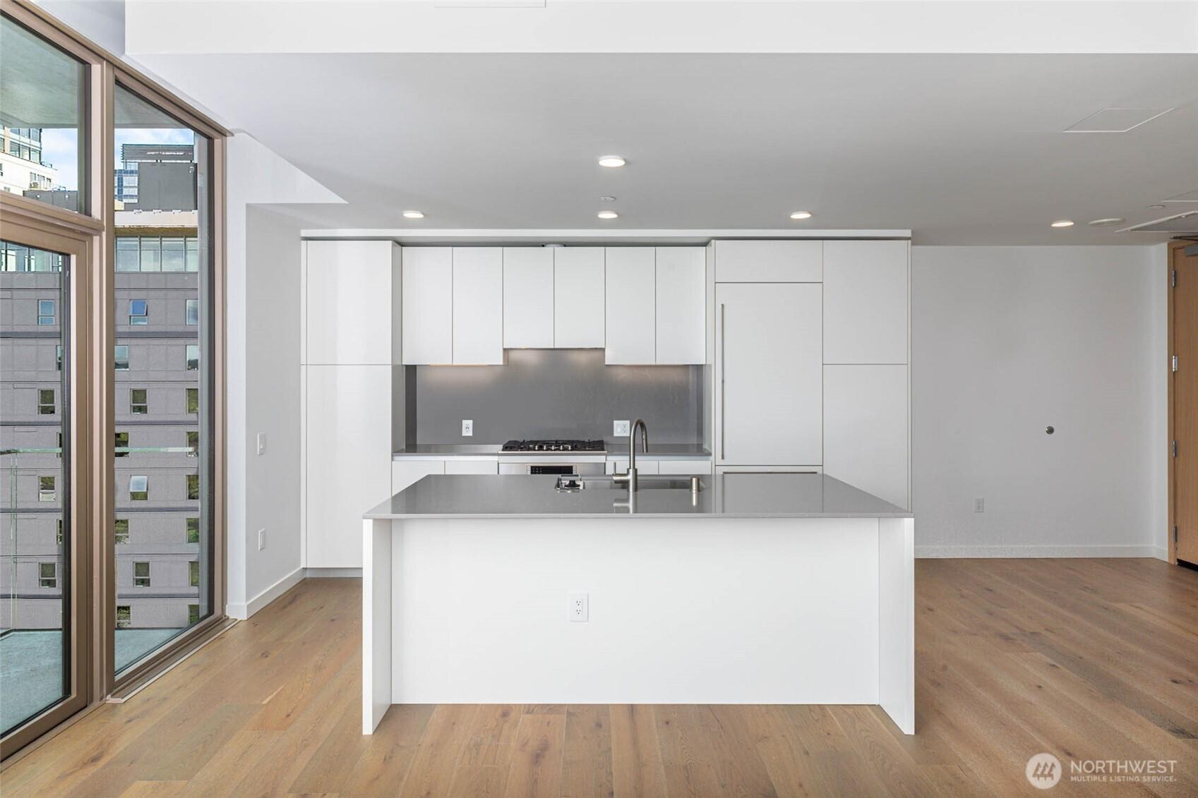 photo of same stack two floors above.