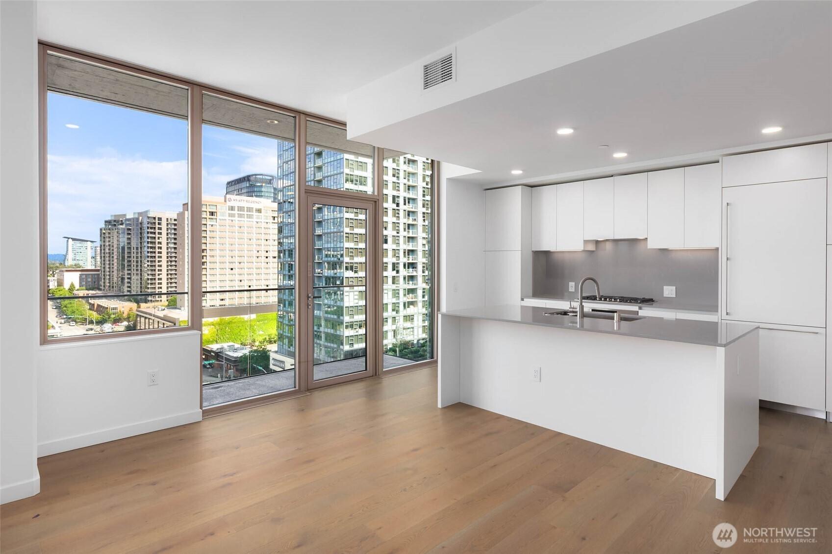 photo of same stack two floors above.