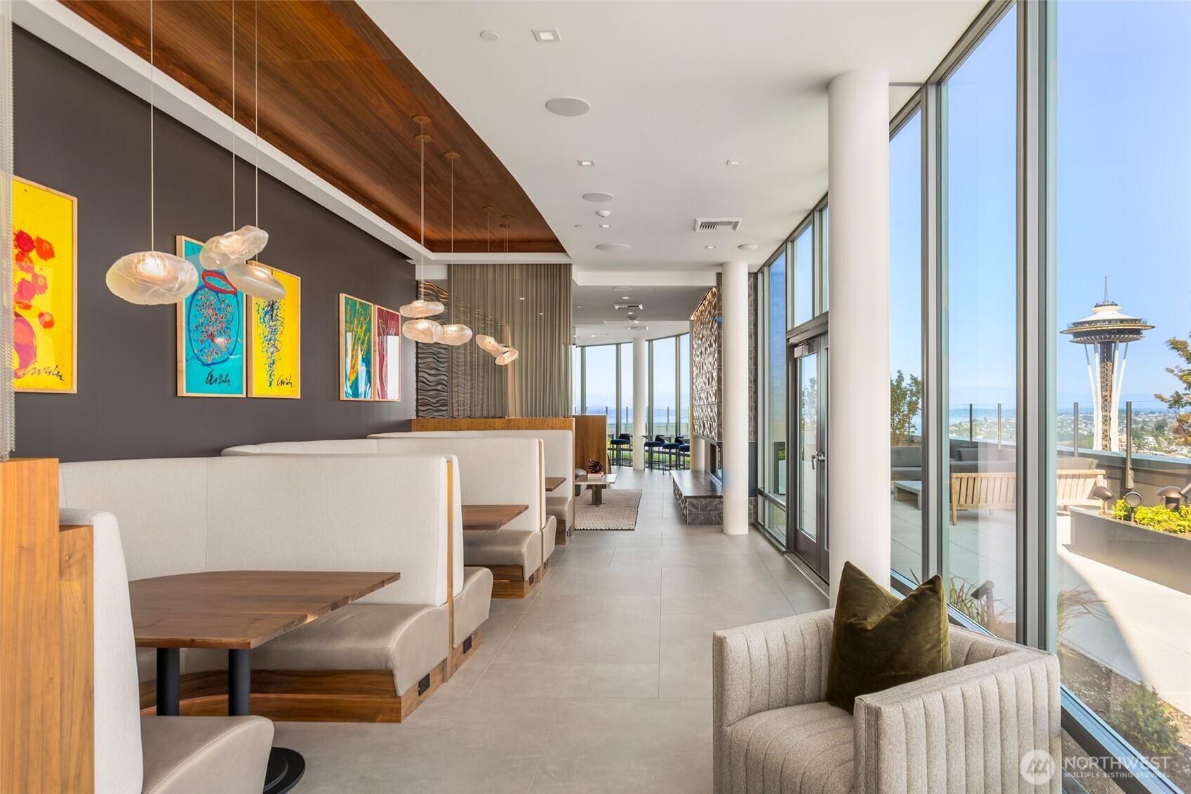 40th floor lounge with incredible roof terrace just steps away.